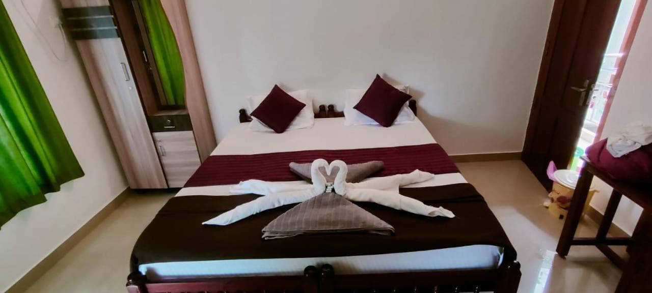 Le Coco Beach Resort فاركَالا الغرفة الصورة